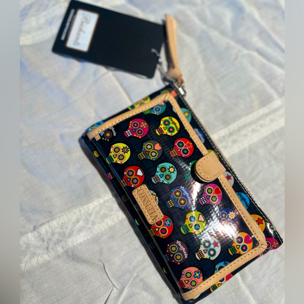 Consuela sugar skull wallet